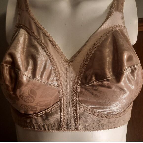 Playtex 18-Hour Wireless Bra 4693 Sz 38C Ultimate Shoulder Comfort 4-Way Support - Picture 2 of 10